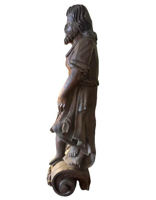 Miniatura: Santo esculpido em madeira de castanho Séc. XVIII