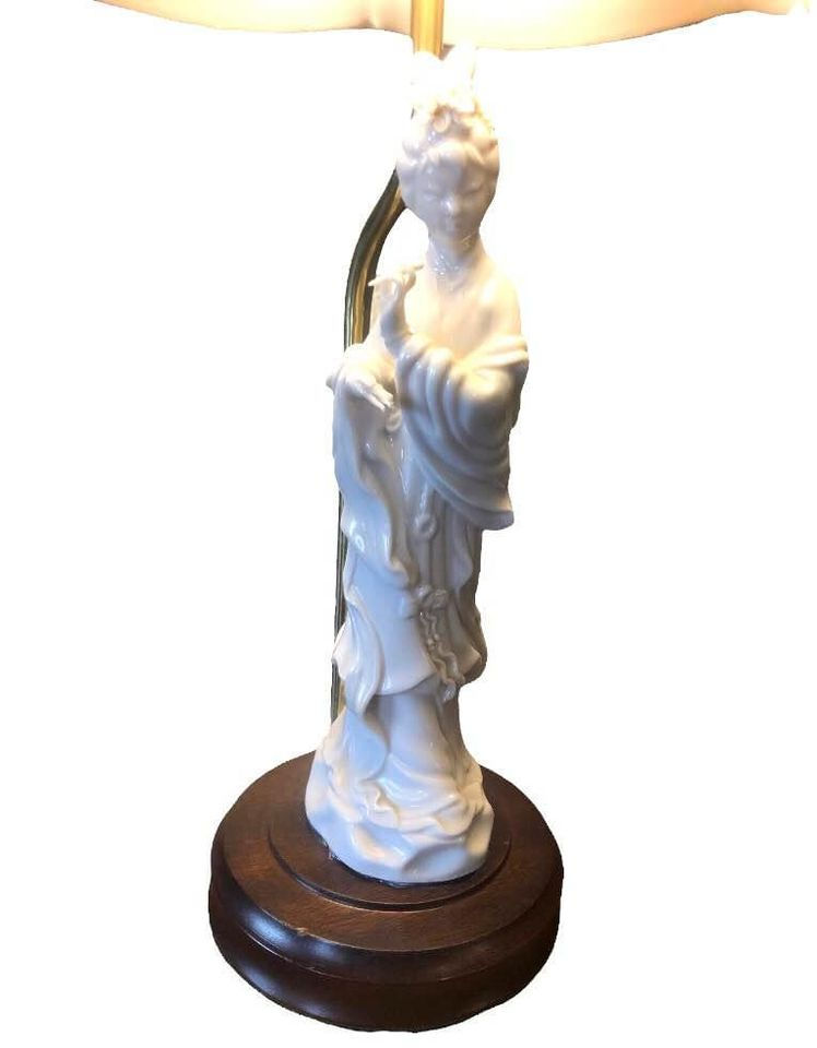 Miniatura: Candeeiro de apoio inglês em porcelana fina