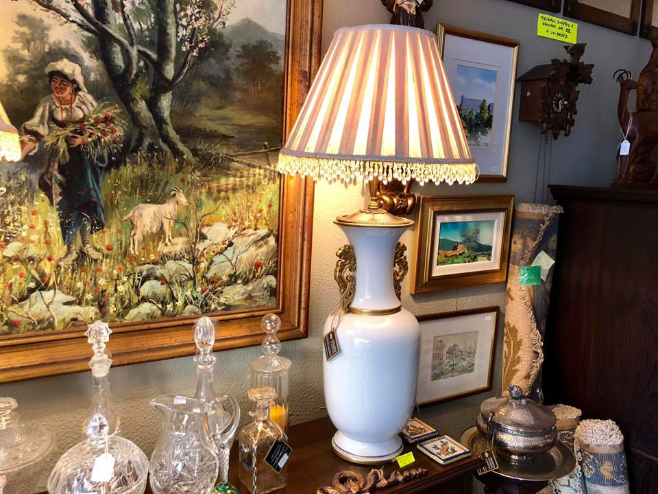 Miniatura: Par de jarrões / Candeeiros de mesa em porcelana europeia