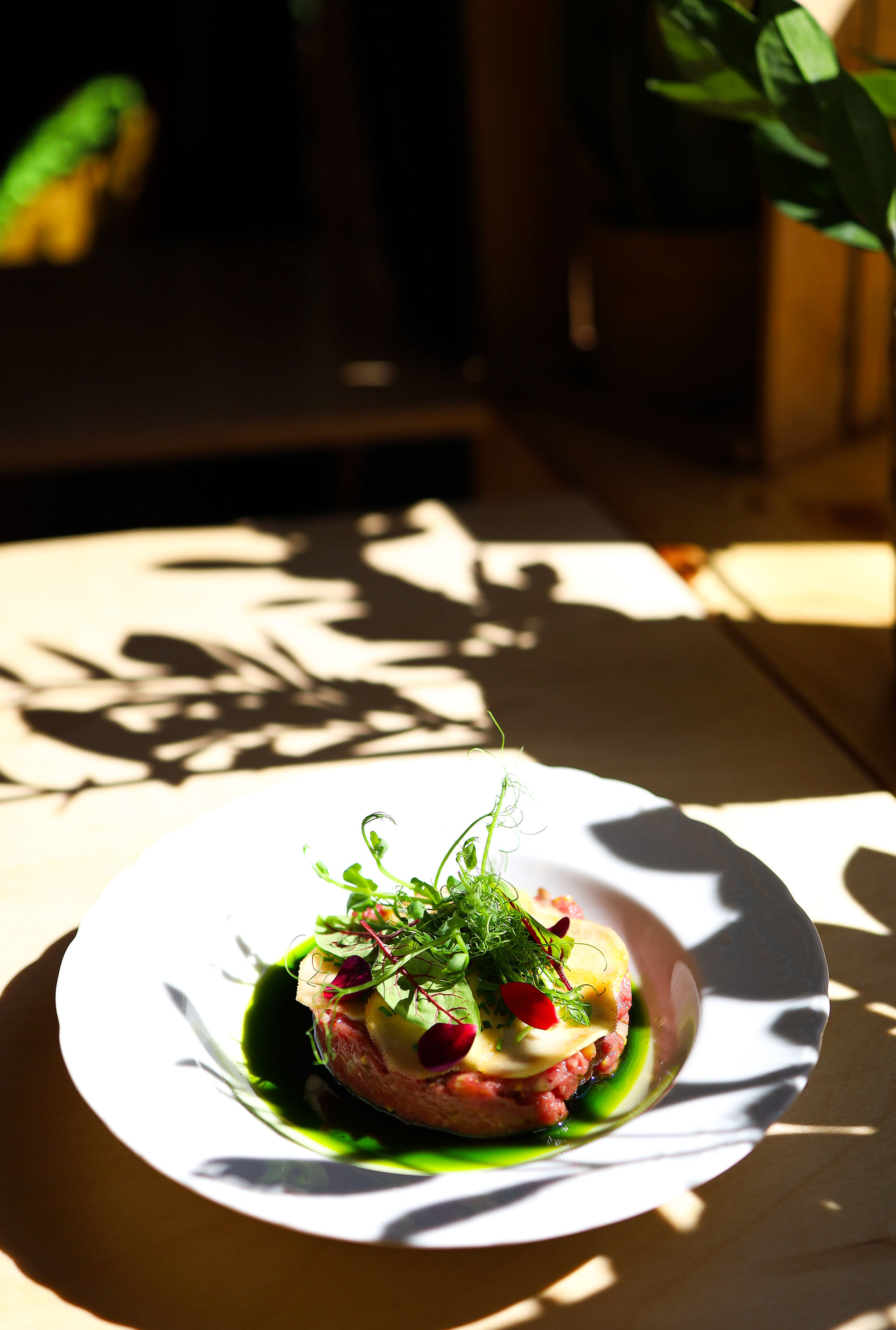 Tatar wołowy w Pomelo Bistro Bar