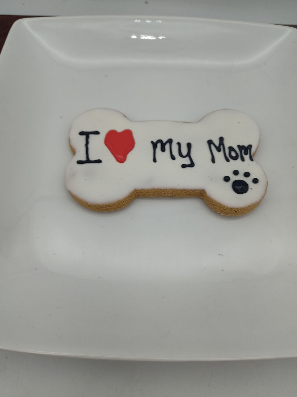 Large I Heart my Mom Bones - 12/CASE