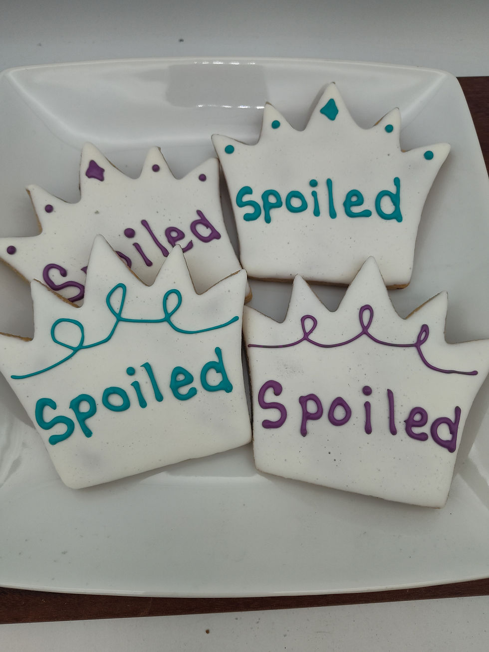 Thumbnail: Large Spoiled Crowns - 12/CASE