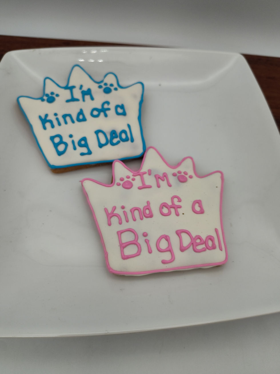 Thumbnail: Large Big Deal Crowns - 12/CASE