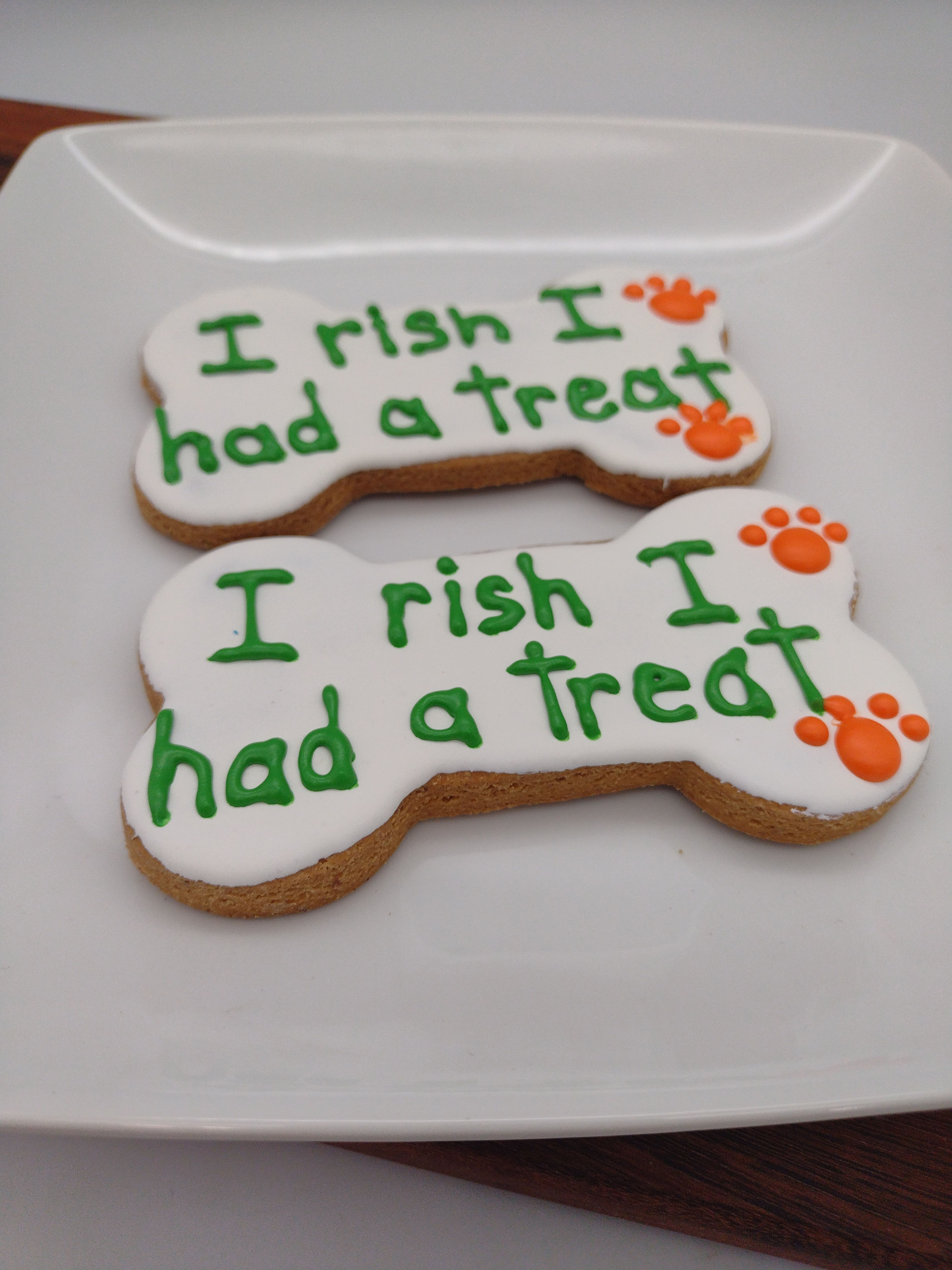 Large I rish I had a treat Bones- 12/CASE