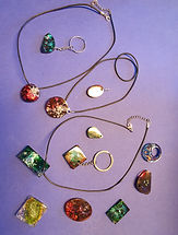 Basaler-erlebnis-Untericht Schmuck aus Basel