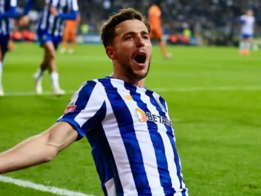 O Porto faz a festa da torcida, goleia o Boavista e termina a rodada na liderança do Campeonato Português.