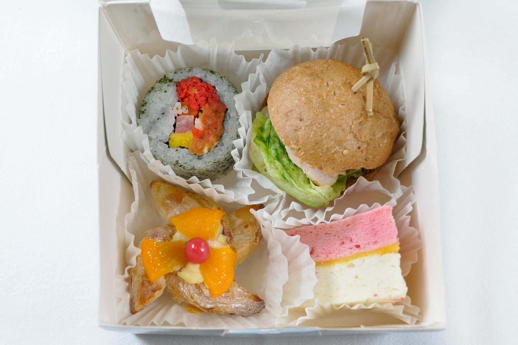 花壽司+丹麥盒迷你正方餐盒