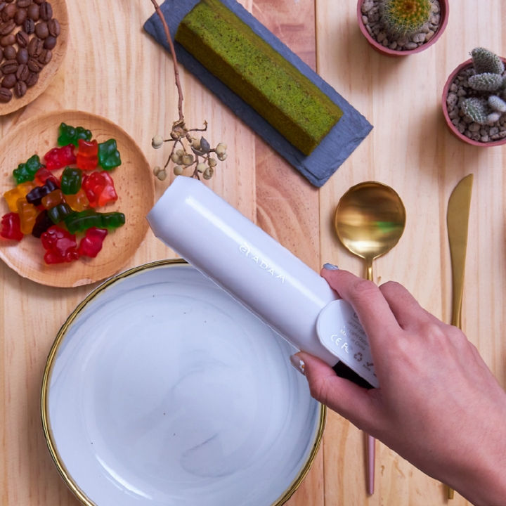 縮圖：OMNIA UVC AIR手持紫外線殺菌燈