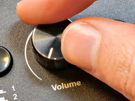 Vereadores de Curitiba debatem atualização da lei do silêncio na capital