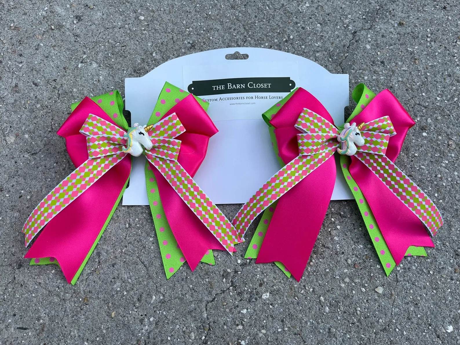 Diamond Print with Unicorn Center