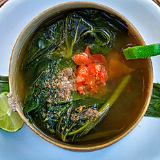 Caldo de Chaya.