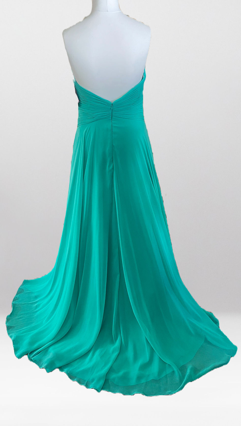 Thumbnail: Sweetheart Neckline Prom Dress