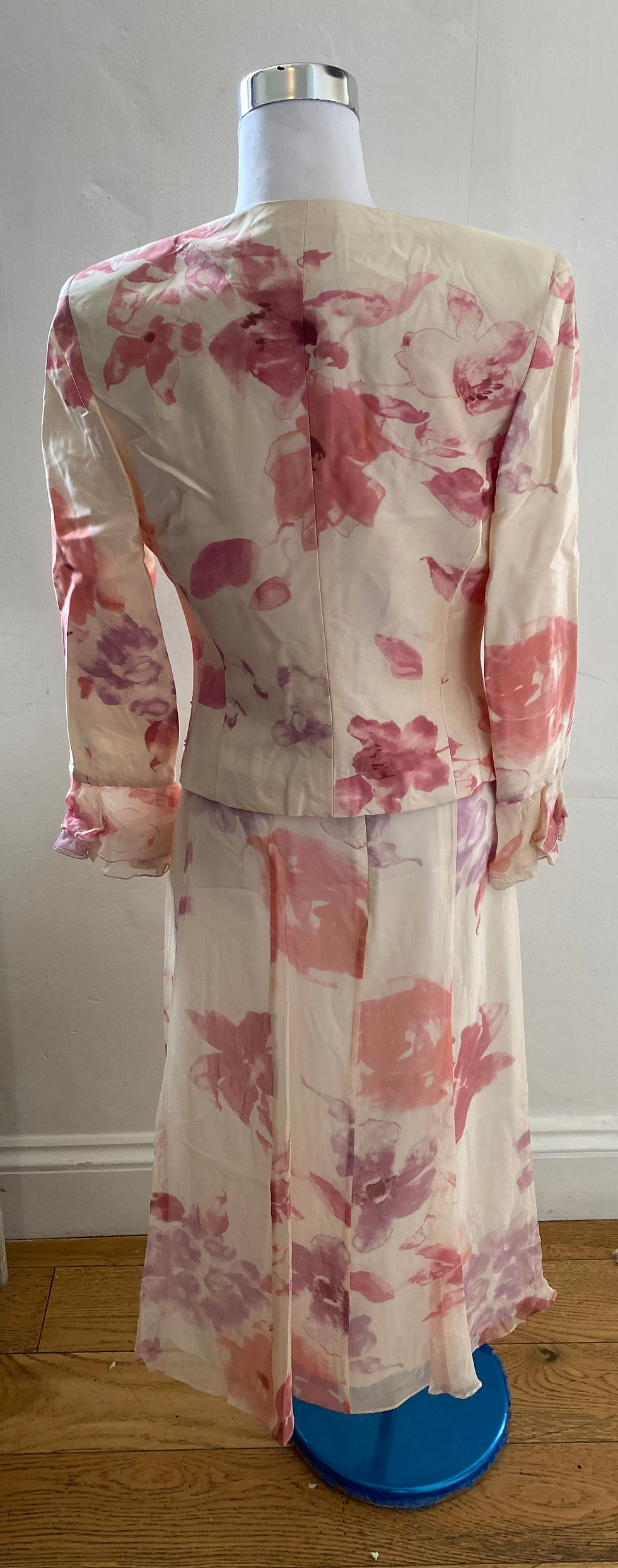 Thumbnail: Floral Silk Suit