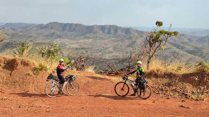 Cientistas pedalam 400 km pela conservação do Cerrado
