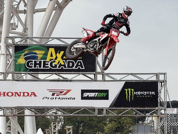 Outra vitória de Enzo em Interlagos