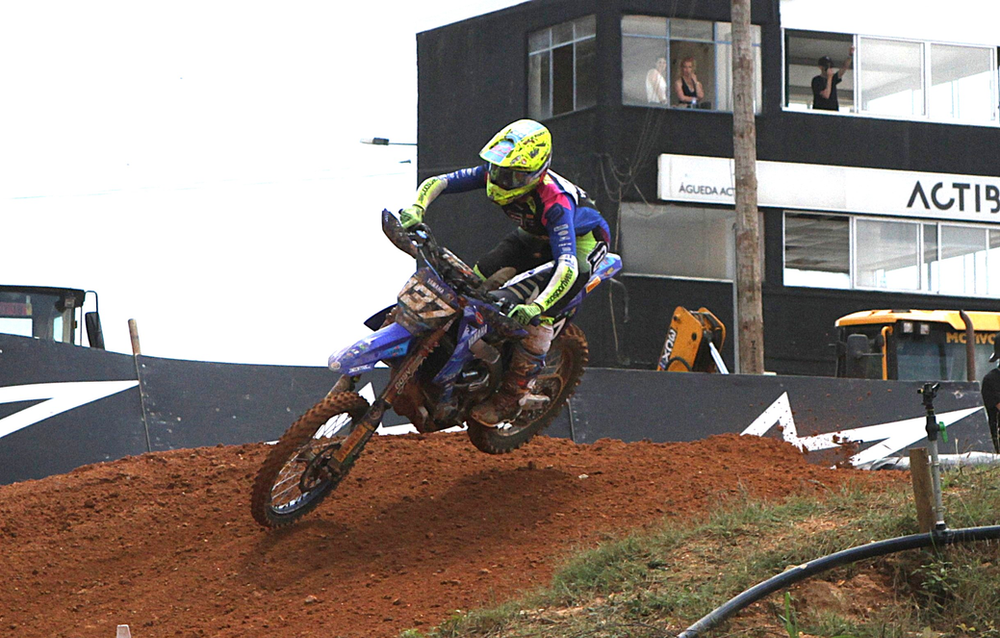 Bernardo Tibúrcio renova com Yamaha