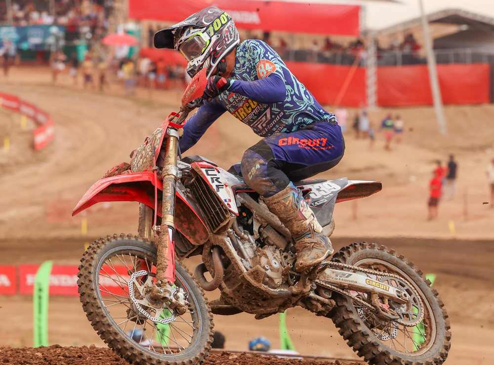 Vitória de Garib na primeira prova da MX2 neste domingo
