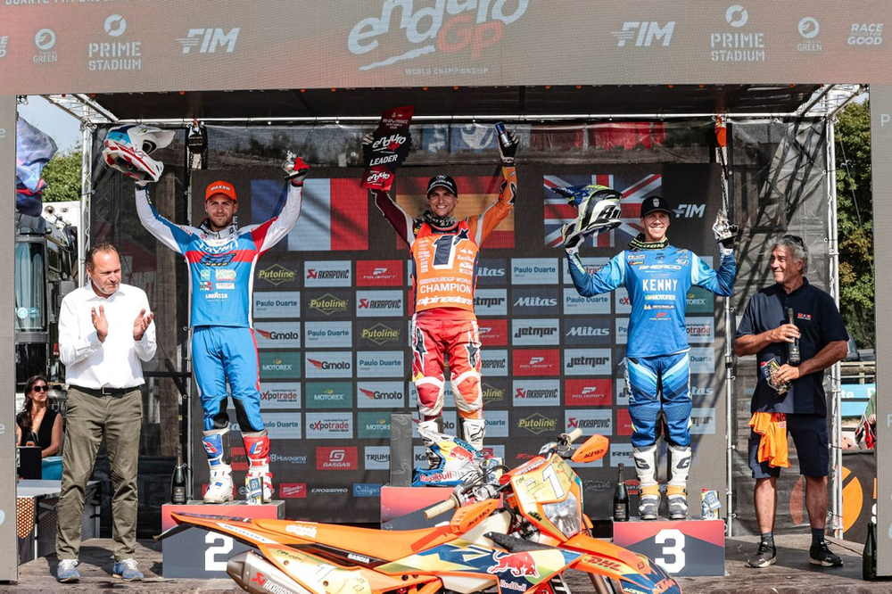 Garcia é coroado campeão mundial