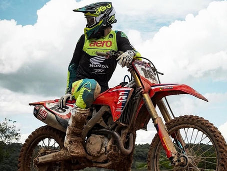 Enzo vai competir na França