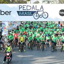 Pedala Brasil reúne 3 mil pessoas em domingo (15) de muito lazer em Belo Horizonte (MG)