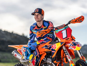 KTM renova com Längenfelder