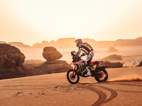 Schareina vence 4o. estágio do Dakar e assume a liderança