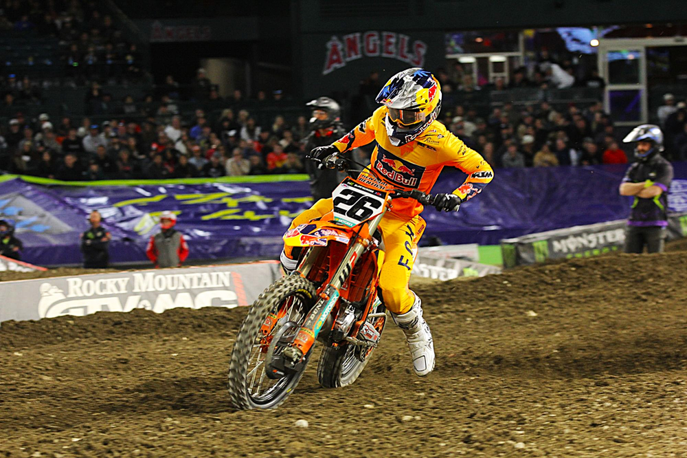 Prado e Tomac vencem classificatórias da 450SX