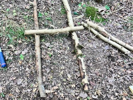 1.5- Assignment (Unit 2): Demonstrate how to make a range of different items using natural woodland materials and explain how this can be taught to a client group