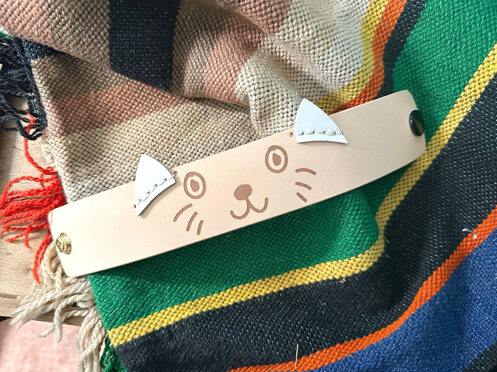 縮圖：親子DIY工作坊｜貓貓手環｜皮革縫線刻字體驗