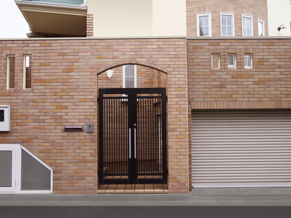 洋風レンガの家 Sekkei