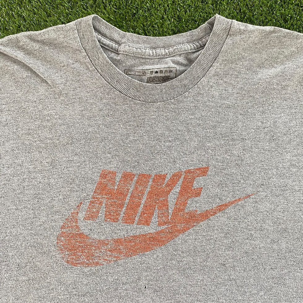 Thumbnail: NIKE SPELLOUT CENTER SWOOSH LOGO TEE