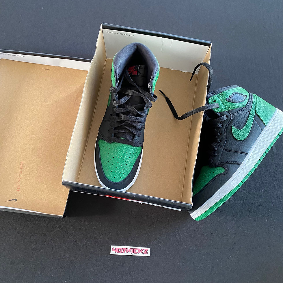 Thumbnail: AIR JORDAN 1 RETRO HIGH OG GS 'PINE GREEN 2.0' (2020) Size 7y
