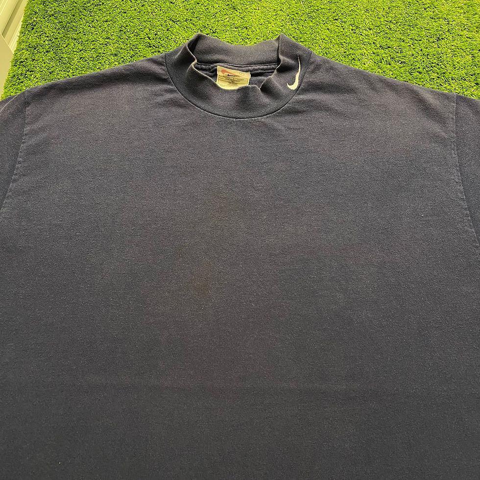 Thumbnail: VINTAGE NIKE SWOOSH MOCK NECK TEE