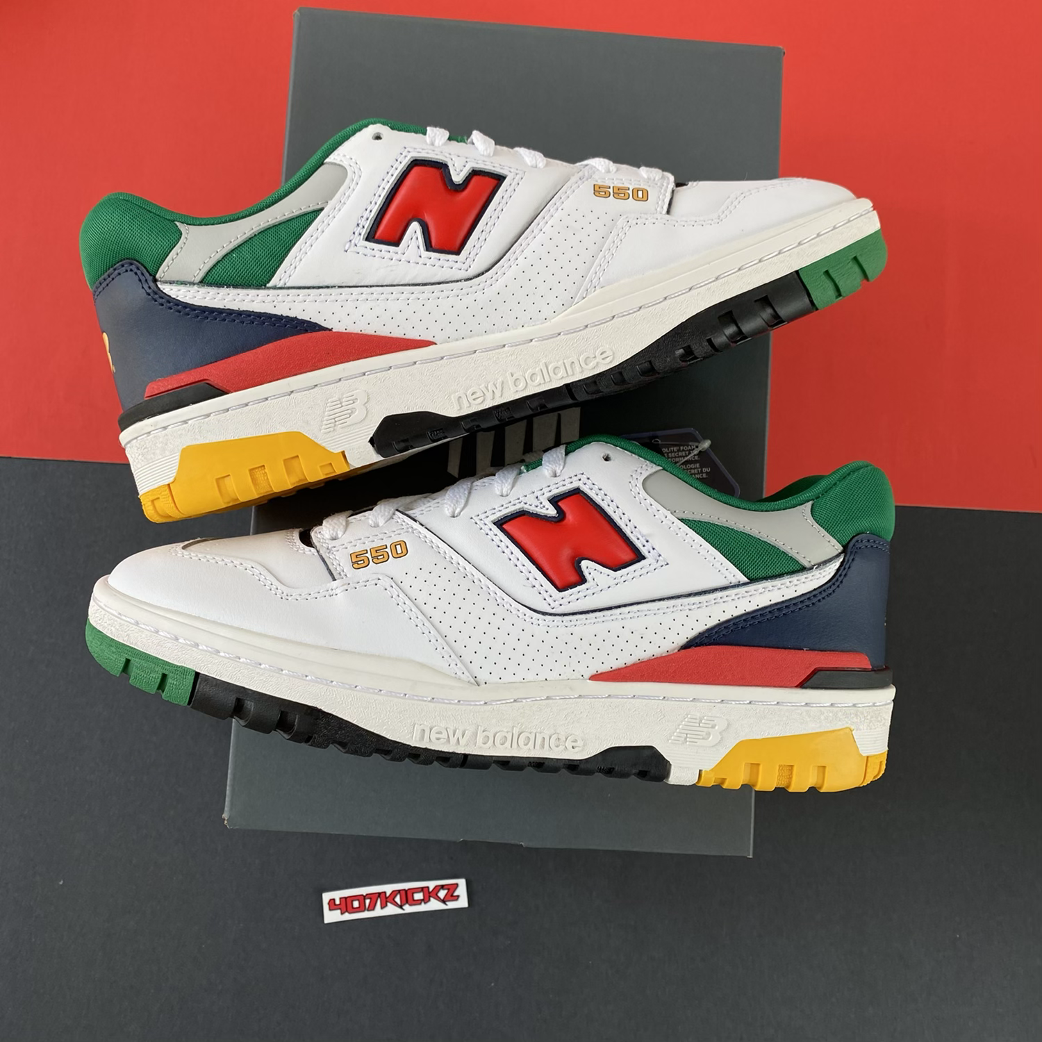 NEW BALANCE 550 'OAK LEAF GREEN RED 