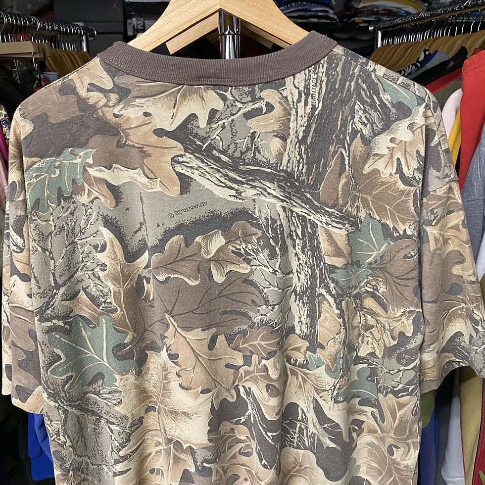 Thumbnail: VINTAGE RED HEAD CAMO LEAVES POCKET TEE