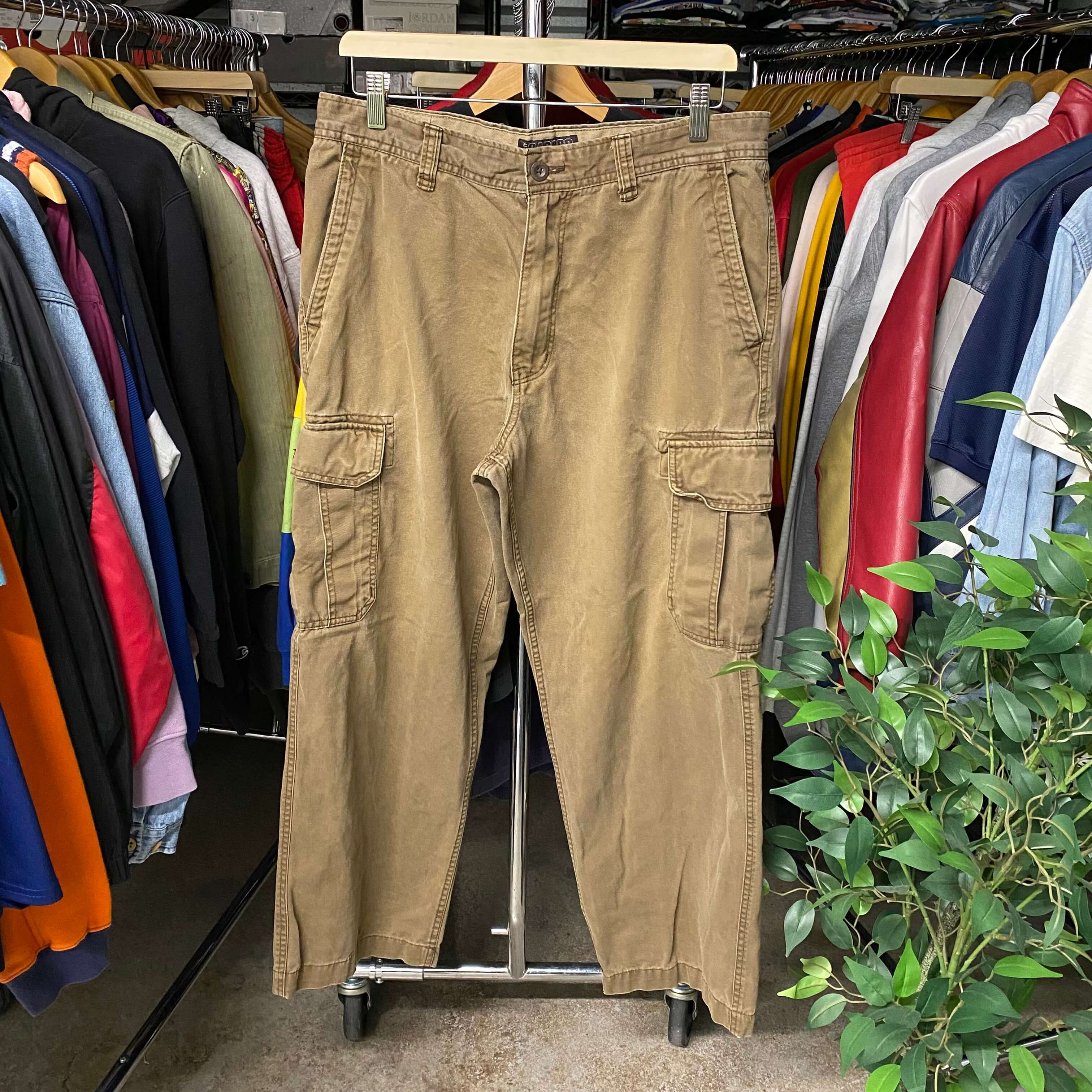 OLD NAVY CARGO PANTS 34x30