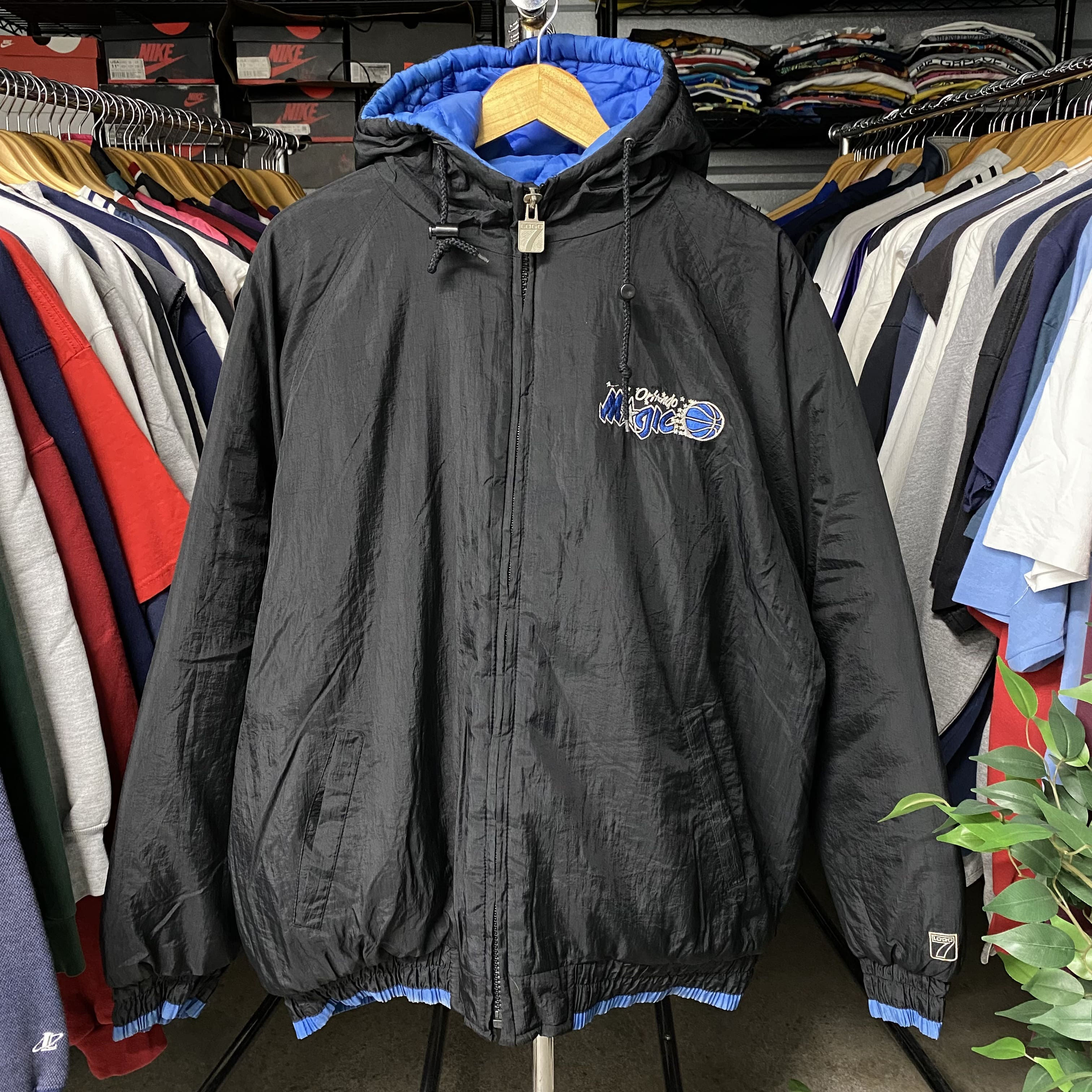 VINTAGE LOGO 7 ORLANDO MAGIC PUFFER JACKET