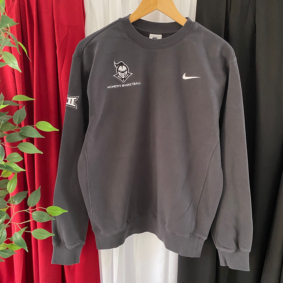 NIKE SWOOSH UCF KNIGHTS WOMEN'S BASKETBALL CREWNECK