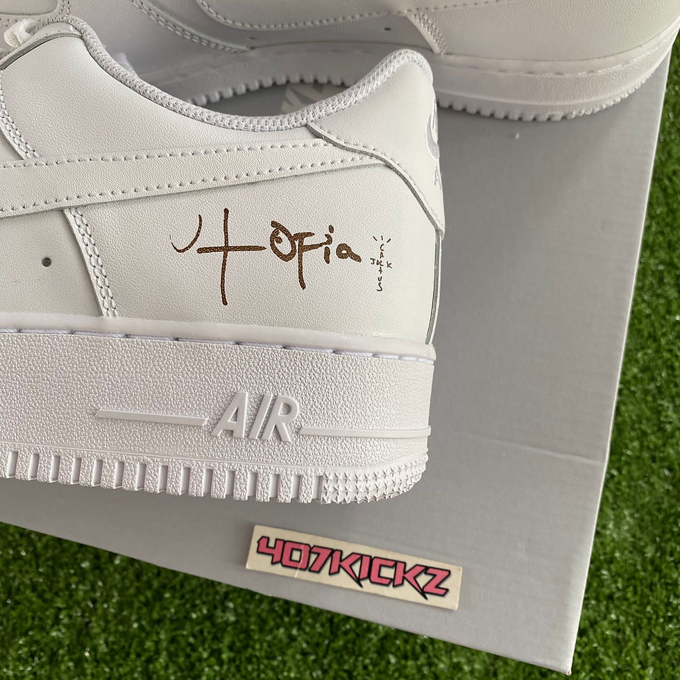 Thumbnail: TRAVIS SCOTT x NIKE AIR FORCE 1 'UTOPIA' (2023)