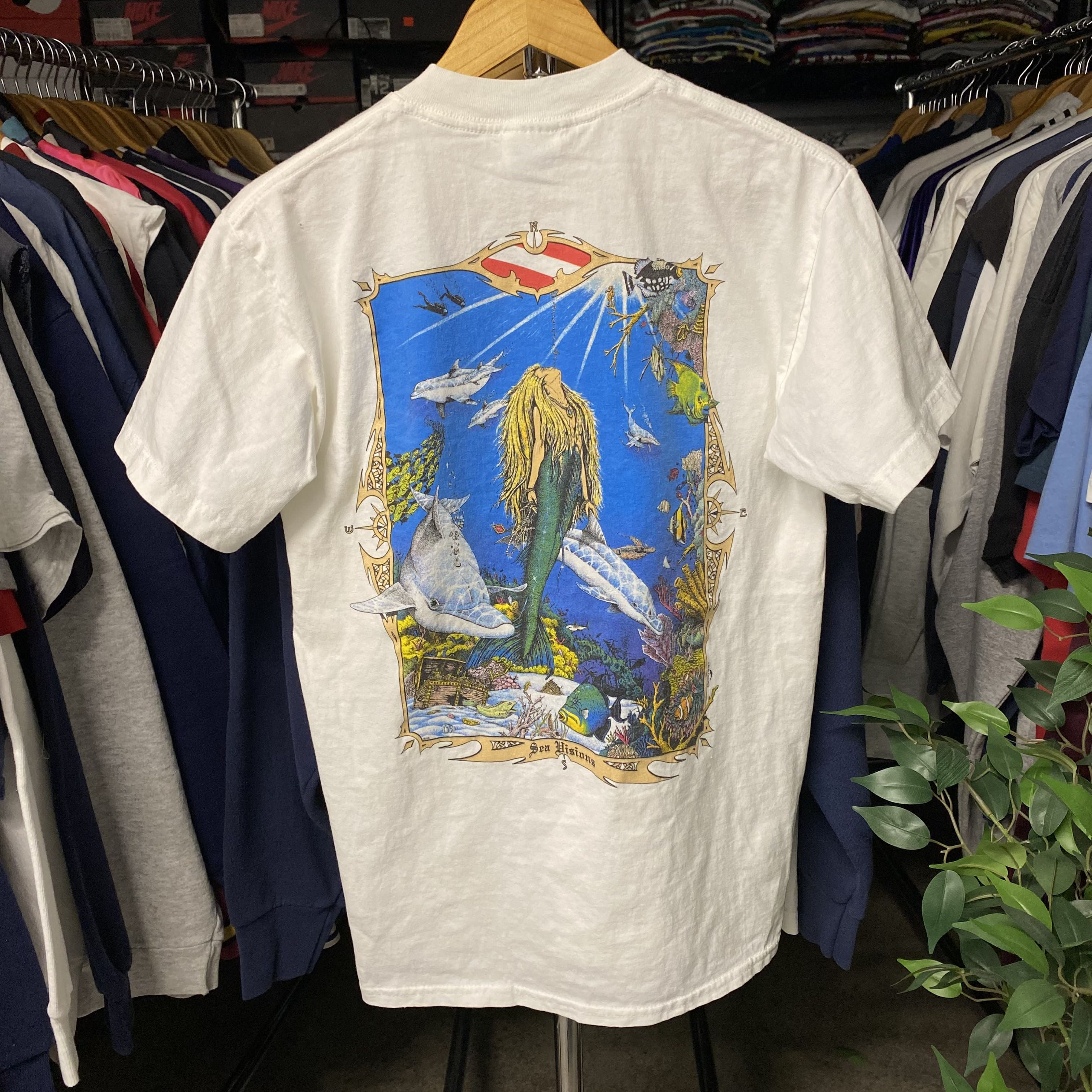 VINTAGE BLUE DOLPHIN SEA VISIONS MERMAID TEE