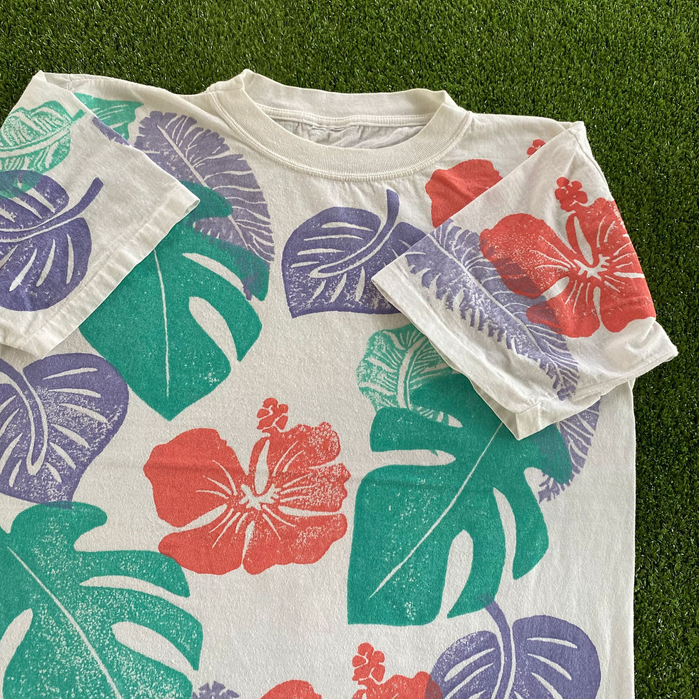 Thumbnail: VINTAGE TROPICAL LEAVES ALL OVER PRINT TEE