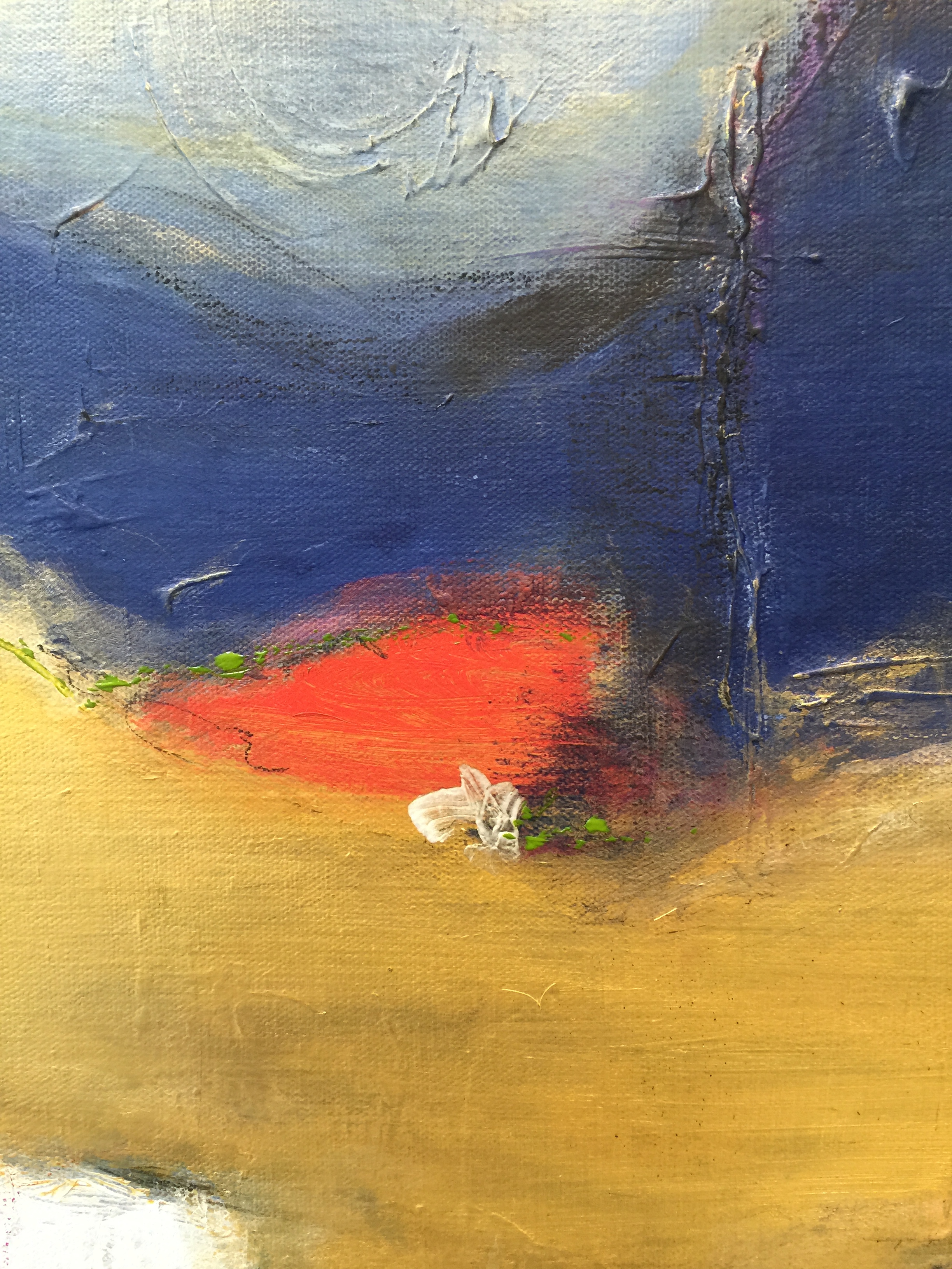 DETAIL 3: Sunsetting Gold