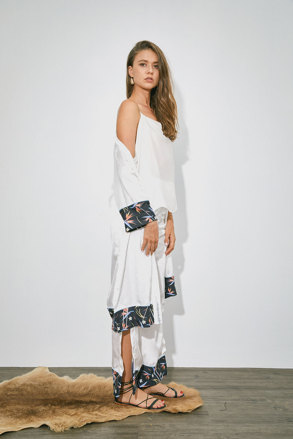 Thumbnail: Kimono