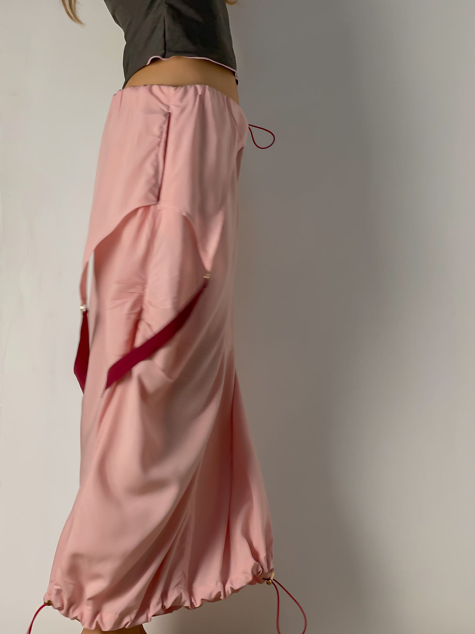 섬네일: Parachute skirt