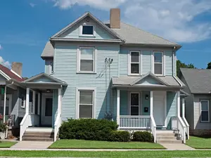 $1,357,000 - Duplex in Rockville, MD