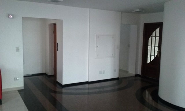 Sarah_Virginia2 hall.jpg