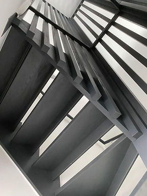 staircase-design-the-madison17.jpeg