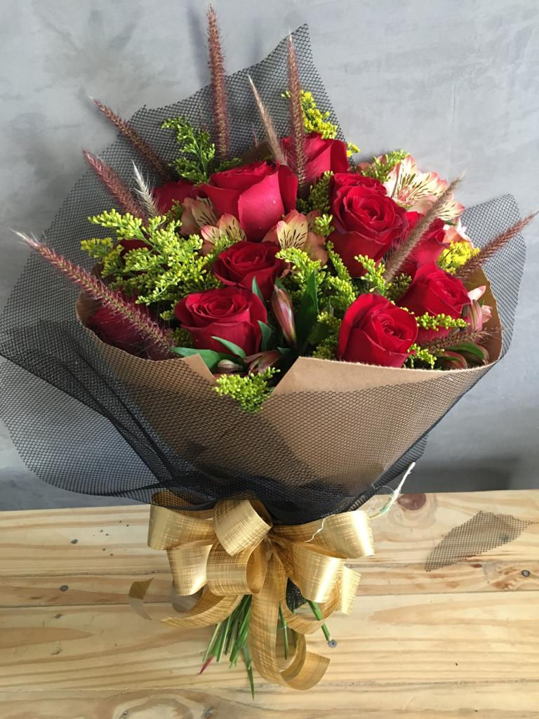 Miniatura: Buquê 12 Rosas  0702