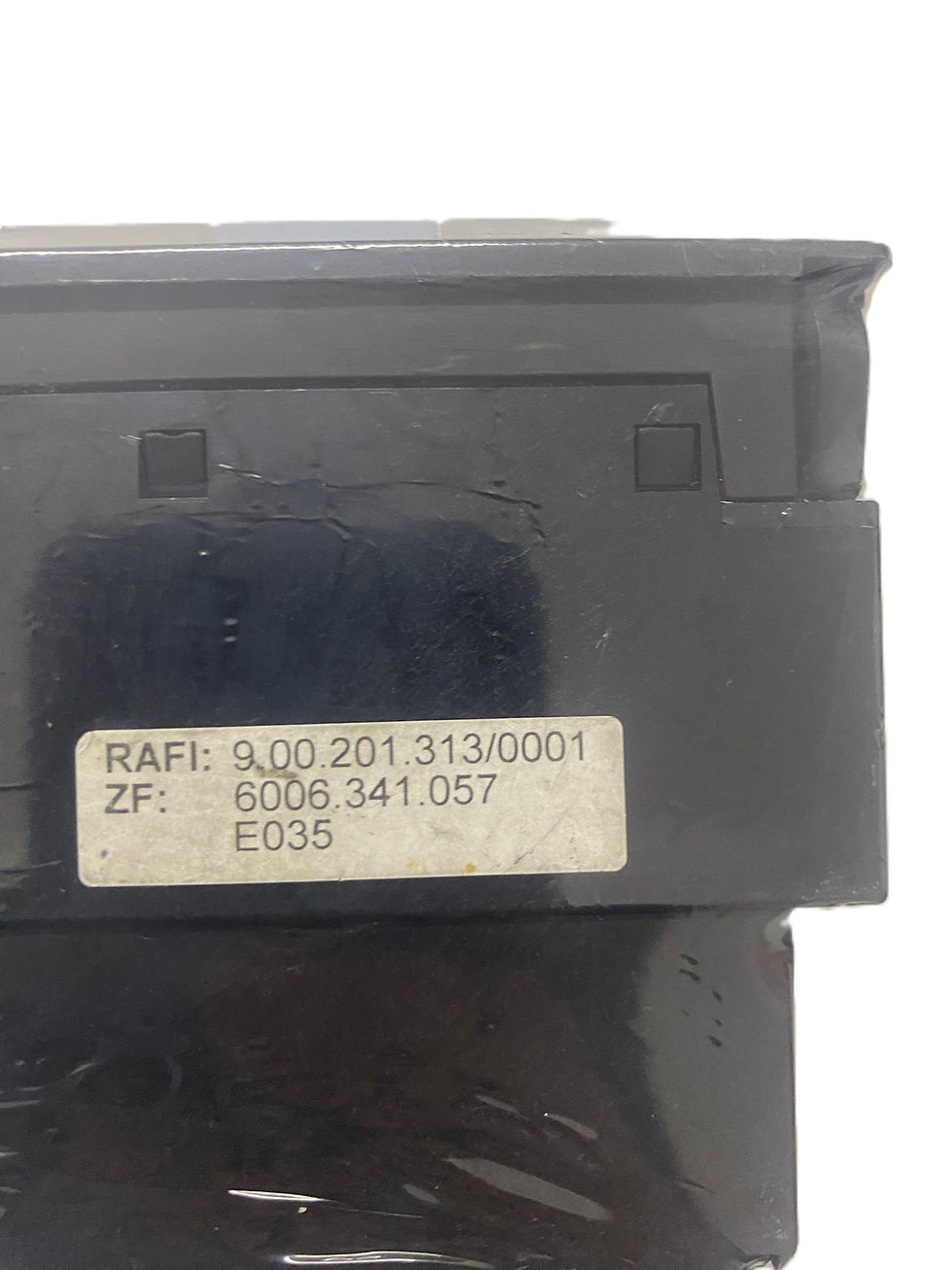 Küçük resim: 6006341036 ZF VİTES TUŞ TAKIMI