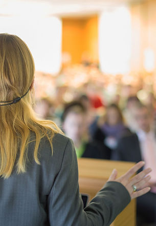Maître de conférences Femme